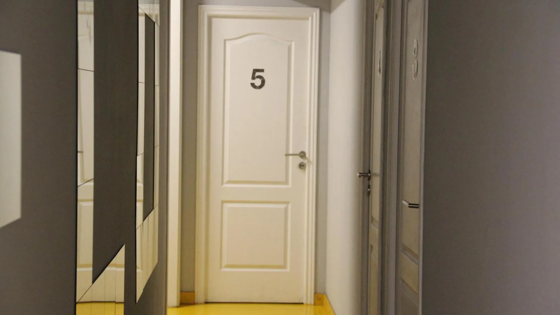Sleep Green - Certified Eco Youth Hostel Barcelona