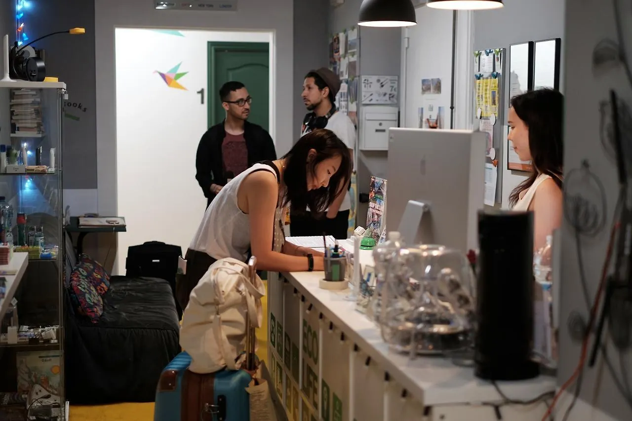 Sleep Green - Certified Eco Youth Hostel Barcellona Spagna