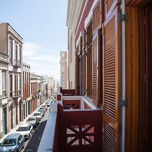 https://stardust.in-canary-islands.com