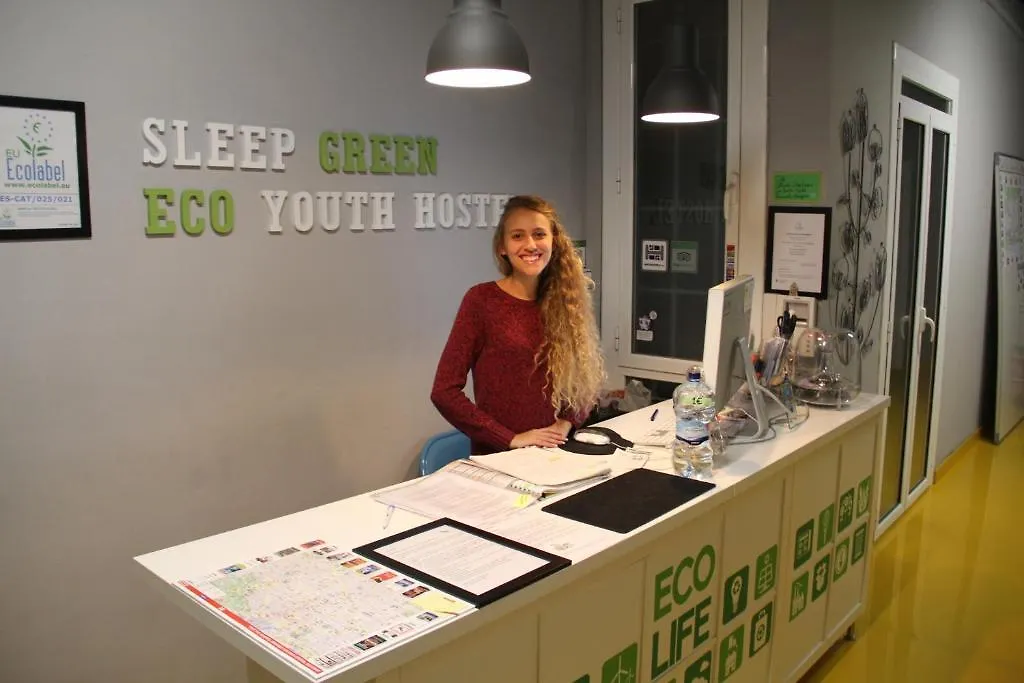Sleep Green - Certified Eco Youth Hostel Barselona 0*,  İspanya