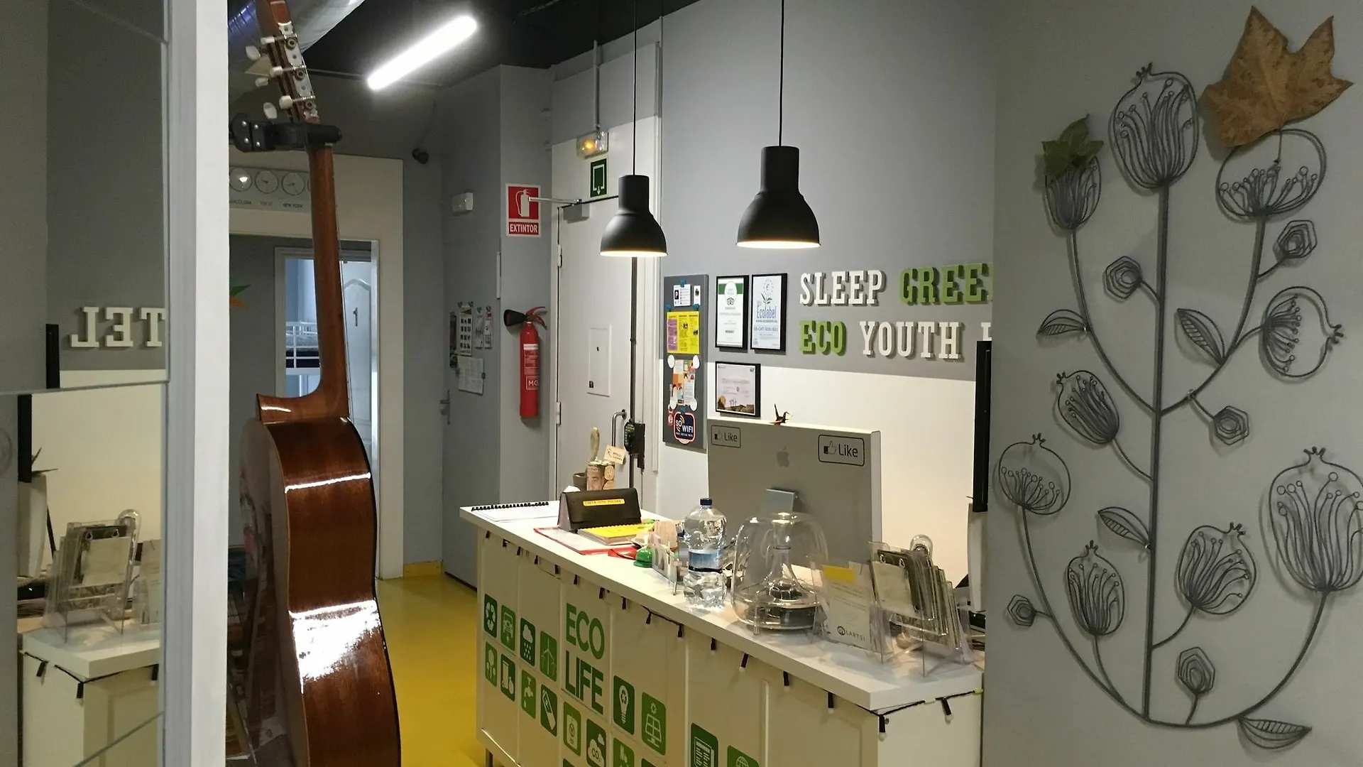 Sleep Green - Certified Eco Youth Hostel Barselona 0*,